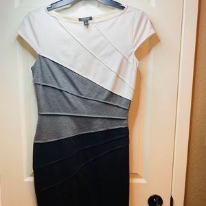 Flattering Color Block Dress!